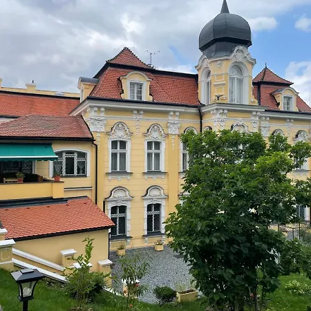 Salve Teplice Apartment Exterior photo